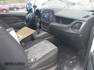 2017 Ram ProMaster City Cargo Tradesman z VIN ZFBERFAB5H6G52366, wystawiony jako IAAI lot #42147505 z przebiegiem 45 276 mil mil oraz . Historia ofert i sprzedaży dostępna na DreamBid. Obrazek 5.