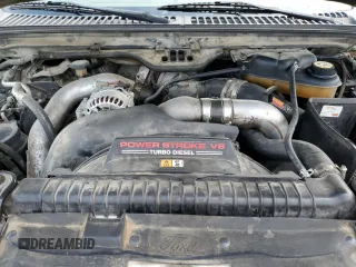 2004 Ford Super Duty F-250 XL with VIN 1FTNW21P14EA23582, listed as a Copart auction lot 62658954 with 205,382 mi miles and Salvage Title. Bid and sale history available at carsss.com. Image 11.