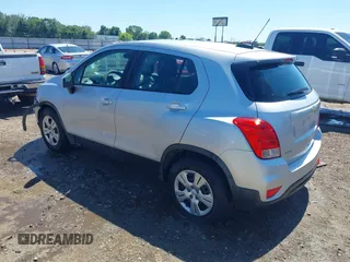 2017 Chevrolet Trax LS with VIN 3GNCJKSB3HL214328, listed as a IAAI auction lot 39628056 with 179,087 mi miles. Bid and sale history available at carsss.com. Image 3.