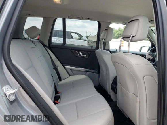 2013 Mercedes-Benz GLK 350 with VIN WDCGG5HB8DG003538, listed as a Copart auction lot 54958445 with 197,662 mi miles and Salvage Title. Bid and sale history available at DreamBid. Image 11.