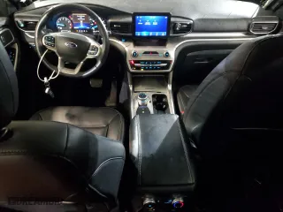 2022 Ford Explorer XLT with VIN 1FMSK8DH3NGA03079, listed as a Copart auction lot 49457525 with 39,990 mi miles and Salvage Title. Bid and sale history available at carsss.com. Image 8.