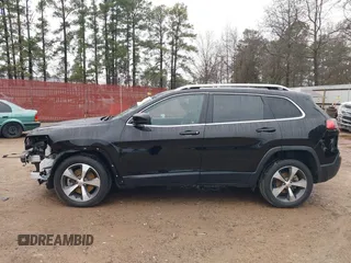 2020 Jeep Cherokee Limited z VIN 1C4PJLDB4LD565065, wystawiony jako IAAI lot #41419155 z przebiegiem 112 152 mil mil oraz . Historia ofert i sprzedaży dostępna na DreamBid. Obrazek 15.