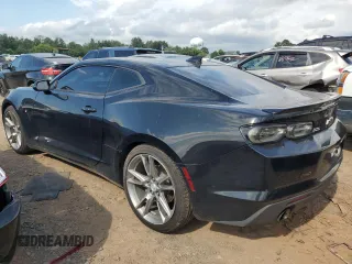 2019 Chevrolet Camaro 2LT with VIN 1G1FD1RX4K0115684, listed as a Copart auction lot 64106713 with 27,218 mi miles. Bid and sale history available at carsss.com. Image 2.