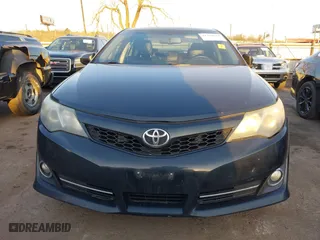 2014 Toyota Camry L with VIN 4T1BF1FK1EU473021, listed as a IAAI auction lot 41781634 with 234,171 mi miles. Bid and sale history available at carsss.com. Image 12.