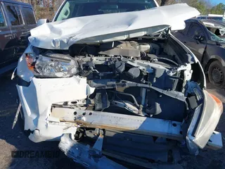 2013 Toyota 4Runner SR5 with VIN JTEZU5JR3D5058100, listed as a IAAI auction lot 41259630 with 177,767 mi miles and . Bid and sale history available at DreamBid. Image 6.