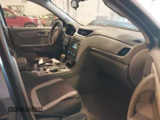 2013 Chevrolet Traverse LS with VIN 1GNKRFEDXDJ115662, listed as a IAAI auction lot 41879095 with 198,150 mi miles. Bid and sale history available at carsss.com. Image 5.
