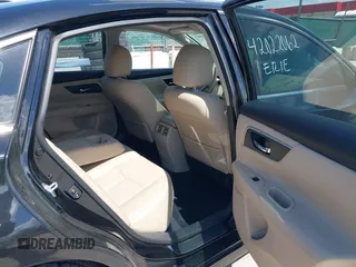 2016 Nissan Altima SR with VIN 1N4AL3AP0GC176277, listed as a IAAI auction lot 42022062 with 162,046 mi miles and . Bid and sale history available at carsss.com. Image 8.