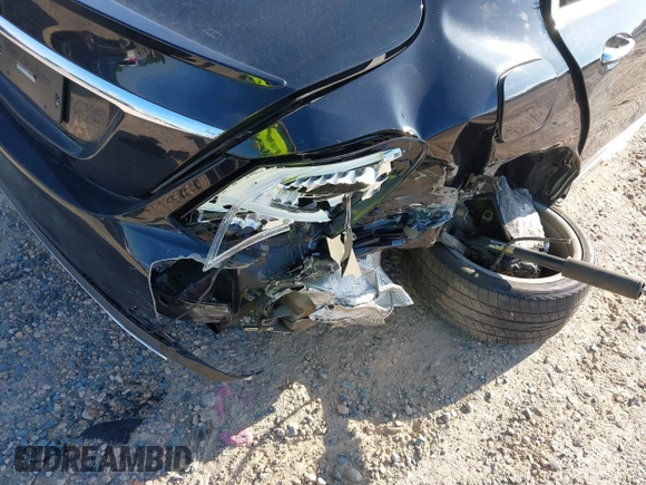 2019 Mercedes-Benz C 300 z VIN 55SWF8DB1KU318960, wystawiony jako IAAI lot #42547725 z przebiegiem 90 743 mil mil oraz . Historia ofert i sprzedaży dostępna na DreamBid. Obrazek 6.