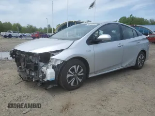 2017 Toyota Prius Plus z VIN JTDKARFP5H3038090, wystawiony jako Copart lot #56753785 z przebiegiem 81 837 mil mil oraz Szkoda całkowita • Salvage title. Historia ofert i sprzedaży dostępna na DreamBid. Obrazek 1.