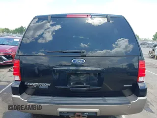 2003 Ford Expedition Eddie Bauer z VIN 1FMFU18L33LA11219, wystawiony jako IAAI lot #42279781 z przebiegiem Nie podano mil oraz . Historia ofert i sprzedaży dostępna na DreamBid. Obrazek 17.
