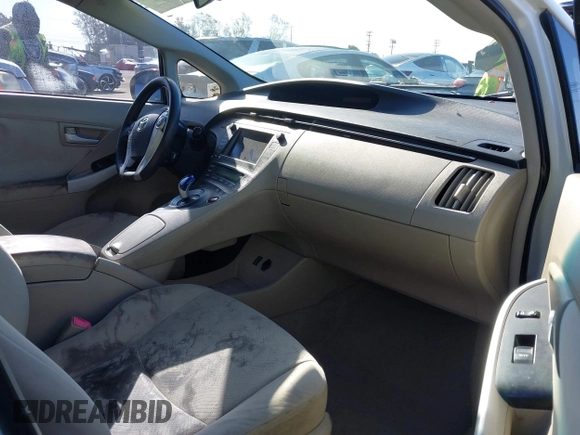 2011 Toyota Prius I with VIN JTDKN3DU3B0318495, listed as a IAAI auction lot 41945115 with 240,553 mi miles and . Bid and sale history available at DreamBid. Image 5.