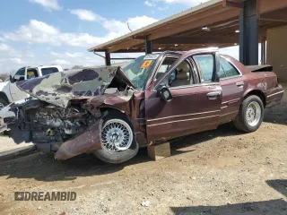 2001 Ford Crown Victoria LX z VIN 2FAFP74W31X189359, wystawiony jako Copart lot #49348255 z przebiegiem Nie podano mil oraz Nie do naprawy. Historia ofert i sprzedaży dostępna na DreamBid. Obrazek 1.