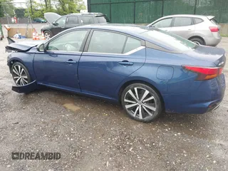 2022 Nissan Altima SR z VIN 1N4BL4CV4NN382919, wystawiony jako IAAI lot #42213411 z przebiegiem 57 390 mil mil oraz . Historia ofert i sprzedaży dostępna na DreamBid. Obrazek 3.