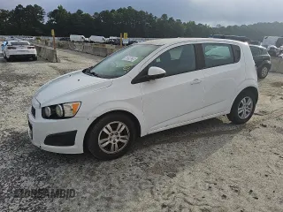 2012 Chevrolet Sonic LS z VIN 1G1JA6SH8C4108007, wystawiony jako Copart lot #58309035 z przebiegiem 147 249 mil mil oraz Czysty tytuł • Clean title. Historia ofert i sprzedaży dostępna na DreamBid. Obrazek 1.