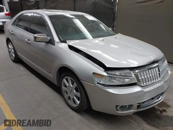 2008 Lincoln MKZ z VIN 3LNHM26T18R601655, wystawiony jako IAAI lot #41463649 z przebiegiem 101 486 mil mil oraz . Historia ofert i sprzedaży dostępna na DreamBid. Obrazek 1.