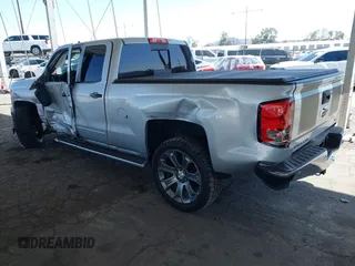 2015 Chevrolet Silverado 1500 LT with VIN 1GCRCREC4FZ231395, listed as a IAAI auction lot 41831339 with 143,137 mi miles. Bid and sale history available at carsss.com. Image 3.