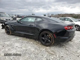 2023 Chevrolet Camaro 2LT z VIN 1G1FD1RS2P0124993, wystawiony jako Copart lot #47884085 z przebiegiem 21 509 mil mil oraz Szkoda całkowita • Salvage title. Historia ofert i sprzedaży dostępna na DreamBid. Obrazek 2.