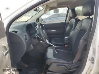 2016 Jeep Compass High Altitude Edition with VIN 1C4NJCEA0GD628200, listed as a Copart auction lot 53639855 with 176,116 mi miles and Clean Title. Bid and sale history available at carsss.com. Image 7.