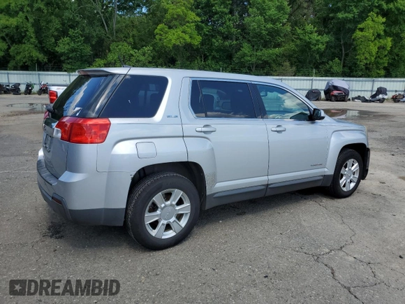 2010 GMC Terrain SLE-1 z VIN 2CTALBEW1A6407407, wystawiony jako Copart lot #55808685 z przebiegiem 191 154 mil mil oraz Szkoda całkowita • Salvage title. Historia ofert i sprzedaży dostępna na DreamBid. Obrazek 3.