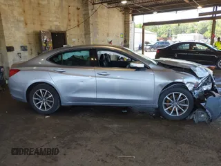 2020 Acura TLX z VIN 19UUB1F34LA011652, wystawiony jako IAAI lot #42509925 z przebiegiem 89 564 mil mil oraz . Historia ofert i sprzedaży dostępna na DreamBid. Obrazek 13.