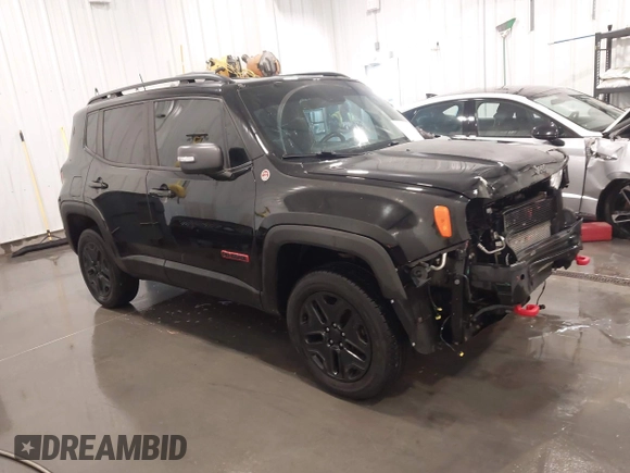2018 Jeep Renegade Trailhawk z VIN ZACCJBCB7JPH91187, wystawiony jako IAAI lot #41984322 z przebiegiem 72 881 mil mil oraz . Historia ofert i sprzedaży dostępna na DreamBid. Obrazek 1.