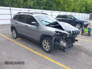 2015 Jeep Cherokee Sport с VIN 1C4PJLABXFW637626, выставлен на аукционе IAAI как лот 42448470 с пробегом 177 567 миль миль и . История ставок и продаж доступна на DreamBid. Изображение 1.