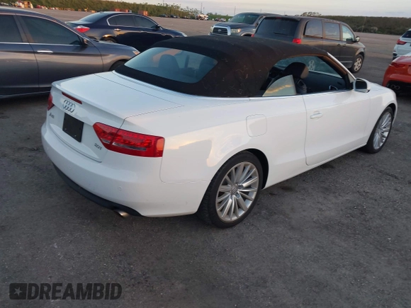 2012 Audi A5 2.0T Premium Plus with VIN WAUJFAFH7CN007652, listed as a IAAI auction lot 40848527 with 9,831 mi miles. Bid and sale history available at carsss.com. Image 4.