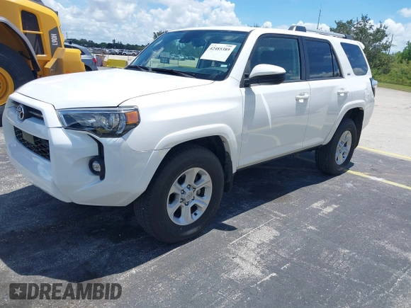 2024 Toyota 4Runner SR5 with VIN JTEEU5JR6R5310976, listed as a IAAI auction lot 42485389 with 23,190 mi miles and . Bid and sale history available at DreamBid. Image 17.