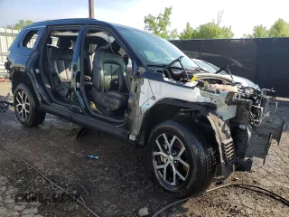 2024 Jeep Grand Cherokee Limited z VIN 1C4RJKBG7R8602757, wystawiony jako Copart lot #57035185 z przebiegiem Nie podano mil oraz Nie do naprawy • Non repairable. Historia ofert i sprzedaży dostępna na DreamBid. Obrazek 4.