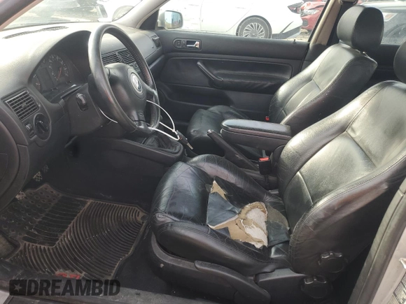 2000 Volkswagen GTI z VIN WVWDH21J2YW630916, wystawiony jako Copart lot #82448464 z przebiegiem 185 754 mil mil oraz Nie do naprawy • Non repairable. Historia ofert i sprzedaży dostępna na DreamBid. Obrazek 7.