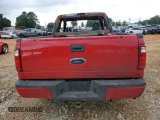 2008 Ford F-250 XL z VIN 1FTSX21R08EC09041, wystawiony jako Copart lot #61073675 z przebiegiem Nie podano mil oraz Szkoda całkowita • Salvage title. Historia ofert i sprzedaży dostępna na DreamBid. Obrazek 6.