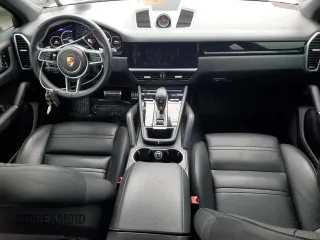 2020 Porsche Cayenne S z VIN WP1AB2AY4LDA27129, wystawiony jako Copart lot #45049784 z przebiegiem 36 506 mil mil oraz . Historia ofert i sprzedaży dostępna na DreamBid. Obrazek 8.