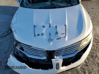 2018 Lincoln MKX Premiere with VIN 2LMPJ6JR8JBL20310, listed as a Copart auction lot 81709224 with Not Provided miles and Salvage Title. Bid and sale history available at carsss.com. Image 13.