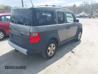 2005 Honda Element EX with VIN 5J6YH28685L004281, listed as a IAAI auction lot 42076926 with 185,254 mi miles and . Bid and sale history available at DreamBid. Image 4.