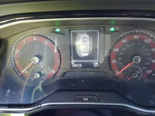 2020 Volkswagen Jetta S z VIN 3VWCB7BU1LM039193, wystawiony jako IAAI lot #42305897 z przebiegiem 108 319 mil mil oraz . Historia ofert i sprzedaży dostępna na DreamBid. Obrazek 7.