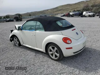 2007 Volkswagen Beetle Triple White with VIN 3VWFF31Y07M417301, listed as a Copart auction lot 53110605 with Not Provided miles and Salvage Title. Bid and sale history available at DreamBid. Image 2.