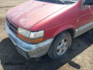 1994 Dodge Caravan Grand SE z VIN 1B4GH4432RX349830, wystawiony jako IAAI lot #42217968 z przebiegiem 161 577 mil mil oraz . Historia ofert i sprzedaży dostępna na DreamBid. Obrazek 6.