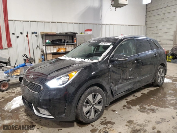 2018 Kia Niro Touring with VIN KNDCE3LC5J5126462, listed as a Copart auction lot 45295955 with 43,609 mi miles and Salvage Title. Bid and sale history available at carsss.com. Image 1.