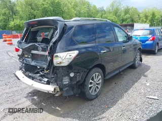2016 Nissan Pathfinder S with VIN 5N1AR2MM4GC635388, listed as a IAAI auction lot 42240805 with 56,822 mi miles and . Bid and sale history available at DreamBid. Image 4.