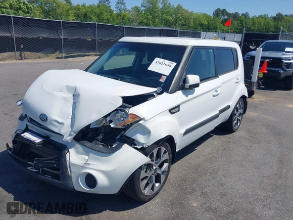 2013 Kia Soul with VIN KNDJT2A54D7572316, listed as a IAAI auction lot 42021696 with 141,638 mi miles. Bid and sale history available at carsss.com. Image 17.