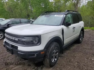 2024 Ford Bronco Sport Badlands z VIN 3FMCR9D9XRRF26032, wystawiony jako Copart lot #57399385 z przebiegiem Nie podano mil oraz Nie do naprawy • Non repairable. Historia ofert i sprzedaży dostępna na DreamBid. Obrazek 1.