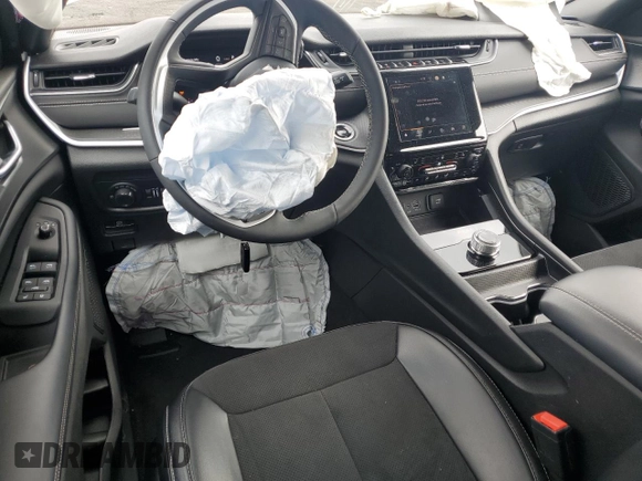 2024 Jeep Grand Cherokee Altitude X with VIN 1C4RJHAG4RC247791, listed as a Copart auction lot 58950805 with 10,467 mi miles and Salvage title. Bid and sale history available at DreamBid. Image 8.