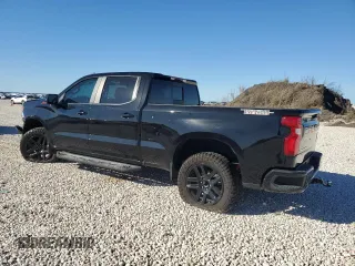 2022 Chevrolet Silverado 1500 LT Trail Boss with VIN 3GCUDFED6NG547071, listed as a Copart auction lot 86056644 with 36,284 mi miles and Salvage Title. Bid and sale history available at DreamBid. Image 2.