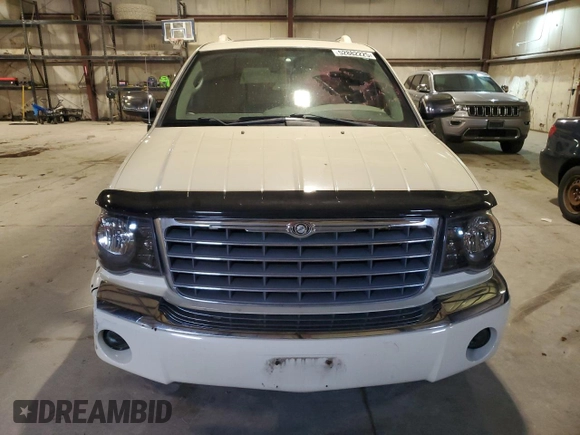 2007 Chrysler Aspen Limited z VIN 1A8HW58247F517239, wystawiony jako Copart lot #52882225 z przebiegiem 131 685 mil mil oraz Szkoda całkowita • Salvage title. Historia ofert i sprzedaży dostępna na DreamBid. Obrazek 5.