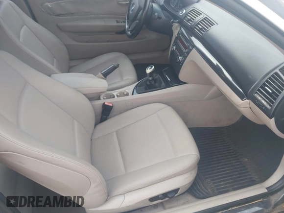 2009 BMW 1 Series 128i with VIN WBAUP735X9VF07260, listed as a IAAI auction lot 42688928 with 147,692 mi miles and . Bid and sale history available at DreamBid. Image 5.