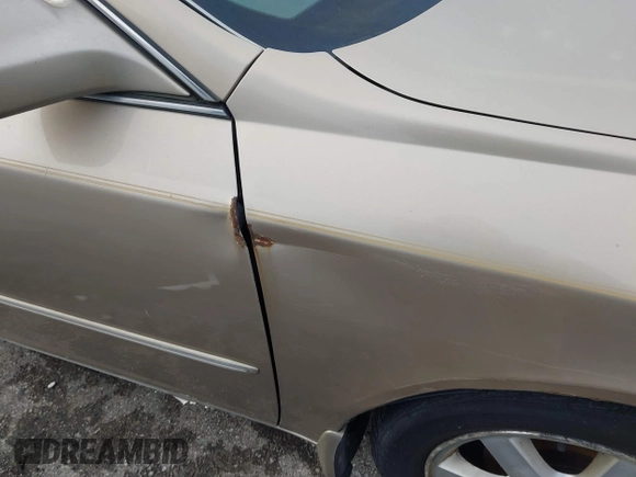2001 Toyota Avalon XL z VIN 4T1BF28BX1U141849, wystawiony jako IAAI lot #41467945 z przebiegiem 188 675 mil mil oraz . Historia ofert i sprzedaży dostępna na DreamBid. Obrazek 12.