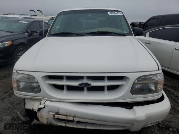 1999 Ford Explorer XLT z VIN 1FMDU35P0XZB93331, wystawiony jako Copart lot #89057375 z przebiegiem 94 699 mil mil oraz Szkoda całkowita • Salvage title. Historia ofert i sprzedaży dostępna na DreamBid. Obrazek 5.