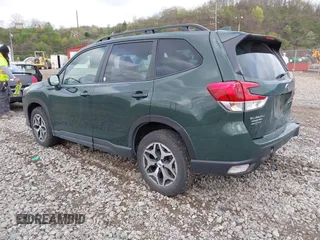 2023 Subaru Forester Premium z VIN JF2SKAEC4PH550195, wystawiony jako IAAI lot #42090869 z przebiegiem 7 271 mil mil oraz . Historia ofert i sprzedaży dostępna na DreamBid. Obrazek 3.