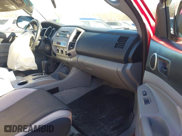 2006 Toyota Tacoma with VIN 5TEUU42N26Z245168, listed as a IAAI auction lot 41477409 with 197,462 mi miles. Bid and sale history available at carsss.com. Image 5.