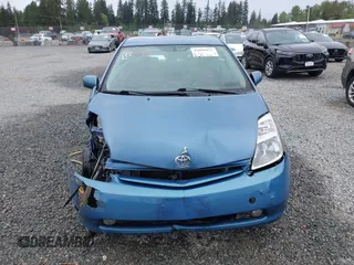2005 Toyota Prius z VIN JTDKB20U150118440, wystawiony jako IAAI lot #42090135 z przebiegiem 263 095 mil mil oraz . Historia ofert i sprzedaży dostępna na DreamBid. Obrazek 12.